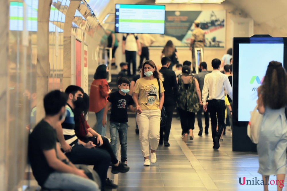 Uzun fasilədən sonra Bakı metrosu - FOTOLAR